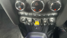 MINI Hatchback 135kW Cooper S Level 2 33kWh 3dr Auto Electric Hatchback